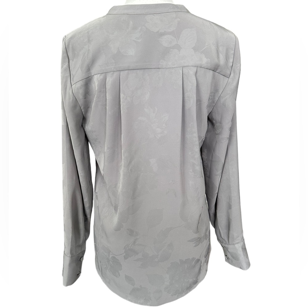 Chico's Gray Button Down Blouse - Size Small - image 4